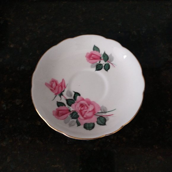 PINK ROSE GOLD TRIM GROSVENOR BONE CHINA ENGLAND TEACUP SAUCER SET SCALLOPED - Picture 12 of 14